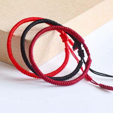 3PCS Handmade Boho for Men and Women Tibetan Buddhist Tibetan - Etsy Vietnam Crafty Jewelry, Spiderman Gifts, Tibetan Bracelet, Silver Bracelets For Women, Oyster Pearl, Lucky Bracelet, Bracelet Knots, Handmade Bangles, Red Bracelets