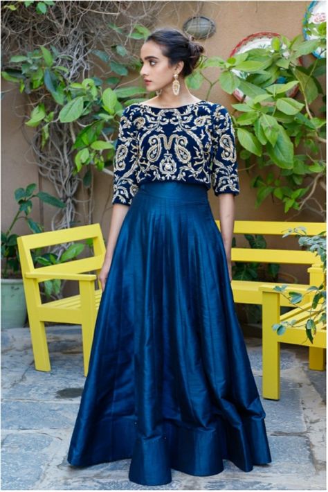 Skirt And Top Outfits Wedding, Blue Lehenga Designs, Lehenga With Long Top, Baby Sweater Embroidery, Embroidery Gift Ideas, Long Skirt Top Designs, Designer Dresses Elegant, Long Skirt And Top, Sweater Embroidery