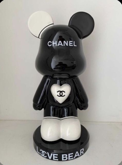 Kaws Figurine, Kaws Bearbrick, Bear Brick, Chanel 2021, Hypebeast Room, Cute Bedroom, Kaws Wallpaper, Catalogue Design, Bling Phone Cases