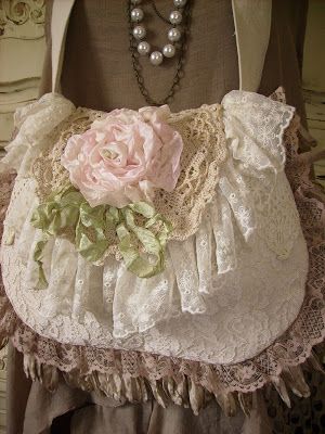 Daphne Nicole - Lynda Cade Shabby Chic Lamp Shades Diy, Art Purse, Shabby Chic Bags, Lace Purse, Chic Purses, Lace Bag, Stil Boho, Shabby Chic Crafts, Linens And Lace