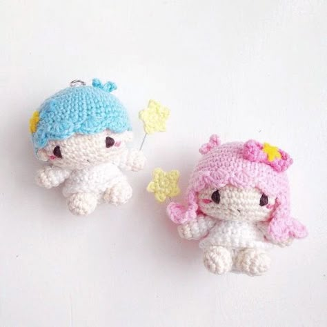 Hello Kitty Crochet, Keychain Phone, Charmmy Kitty, Pola Amigurumi, Kawaii Crochet, Crochet Fashion Patterns, Crochet Cross, Fun Crochet Projects, Crochet Lovers