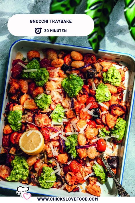 Vegas Food, Tray Bake, Healthy Recipies, Sheet Pan Recipes, Easy Healthy Dinners, Daily Meals, Gnocchi, Dinner Time, Veggie Recipes