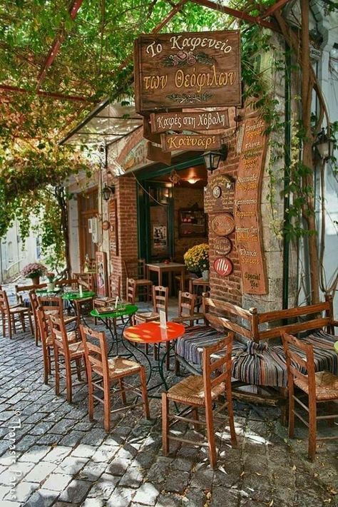 Coffee Shops Interior, Outdoor Cafe, Garden Cafe, Coffee Shop Design, Outdoor Restaurant, Cafe Interior Design, Cafe Shop, Cafe Interior, Cafe Design