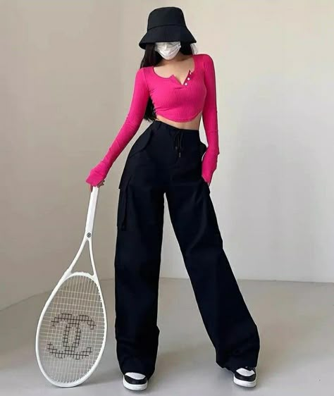 Neon Pink Outfit Ideas, Outfit Ideas For Dance, Hot Pink And Black Outfit, Fashion Top Outfits, Korean Casual Outfits, Effortlessly Chic Outfits, Casual Day Outfits, Causual Outfits, Alternative Outfits