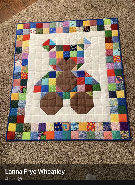 3 Hour Quilt, Teddy Bear Quilt Pattern, Quilt Styles, Teddy Bear Quilt, Kid Quilts Patterns, Animal Baby Quilt, Memory Blanket, Baby Patchwork Quilt, Quilting Designs Patterns