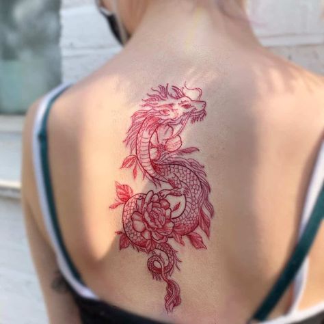 Dragon Tattoo With Wings, Dragon Tattoo With Flowers, Dragon Tattoo Chest, Black Dragon Tattoo, Dragon Tattoo Ideas, Red Dragon Tattoo, Small Dragon Tattoos, Dragon Rouge, Chinese Dragon Tattoos