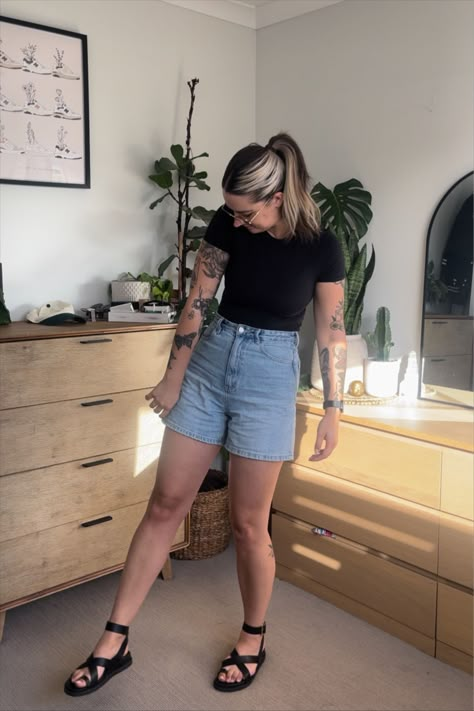 Soft Lounge Short Sleeve Bodysuit curated on LTK Women Birkenstock, Birkenstock Boston Outfit, Birks Outfit, Clogs Birkenstock, Boston Outfits, Go Viral On Tiktok, Linen Outfit, Birkenstock Outfit, Boston Fashion