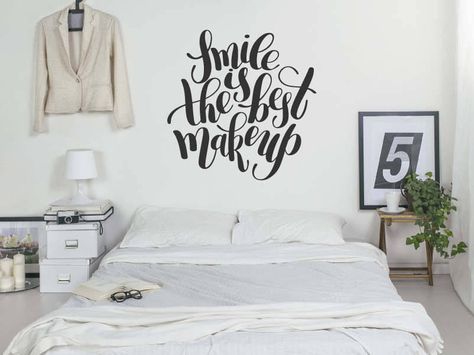 Bedroom Wall Art Decal - Smile Is The Best Makeup - Vinyl Wall Sticker Motivational Wall Quotes, Wall Stickers Quotes, Wall Decals For Bedroom, Wall Stickers Bedroom, Wall Quotes Decals, Motivational Wall, Love Wall, Vinyl Cut, Sticker Wall Art