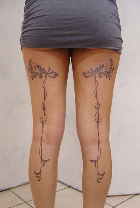 Stocking Tattoo, Bow Tattoo Designs, Hip Thigh Tattoos, Tattoo Love, Bow Tattoo, Side Tattoos, Girly Tattoos, Viking Tattoos, Piercing Tattoo