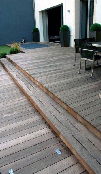 Contemporary Backyard, Moderne Have, Modern Deck, Wooden Terrace, Patio Deck Designs, Wooden Deck, Diy Deck, House With Porch, Wooden Decks