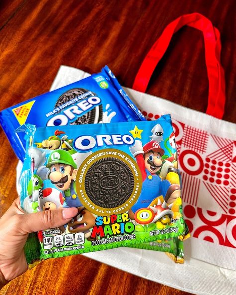 Limited-Edition OREO x Super Mario Cookies: A Playful Adventure to Defeat Bowser Super Mario Oreos, Mario Oreos, Super Mario Cookies, Mario Cookies, Cookies Branding, Reward And Recognition, Boo Basket, Chocolate Sandwich Cookies, Sandwich Cookies