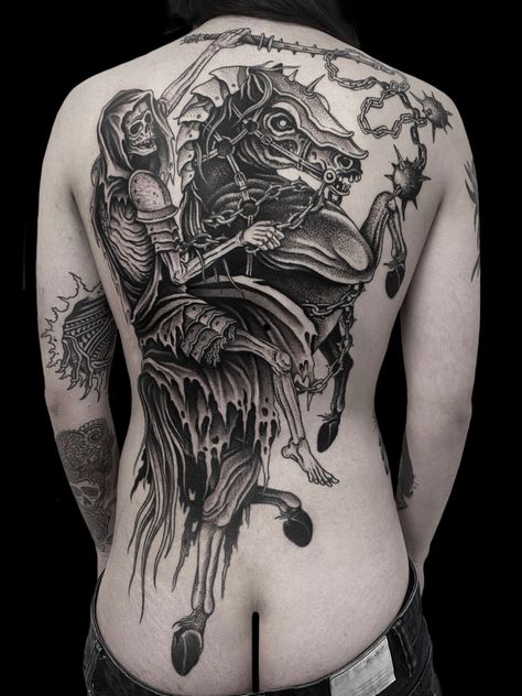 Undead knight on horse backpiece tattoo blackwork tattoo dark tattoo Behold A Pale Horse Tattoo, Knight Back Tattoo, Armored Horse Tattoo, Knight Horse Tattoo, Medieval Back Tattoo, Skull Knight Tattoo, Medieval Tattoo Sleeve, Medieval Knight Tattoo, Horse Skull Tattoo