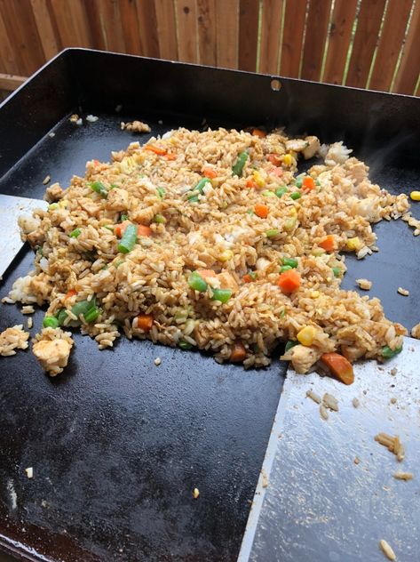 Chicken Fried Rice on the Blackstone – Griffin' s Grub Fried Rice On The Blackstone, Rice On The Blackstone, Outdoor Griddle Recipes, Griddle Cooking Recipes, Hibachi Recipes, Hibachi Chicken, Outdoor Cooking Recipes, Chicken Fried Rice Recipe, Blackstone Grill