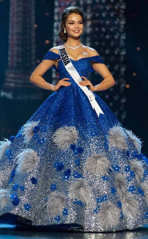 Miss Russia from Miss Universe 2018 Evening Gown Competition  Yulia Polyachikhina Yulia Polyachikhina, Miss Universe Gowns, Miss Russia, Miss Universe 2018, Pageant Girls, Pageant Gowns, Sherri Hill Dresses, Dress Aesthetic, Miss Universe