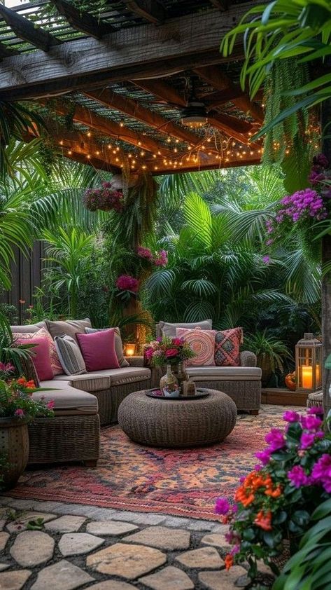 Backyard Inspiration, Outdoor Living Room, Outdoor Decor Backyard, Backyard Makeover, Outdoor Patio Decor, Balcony Ideas, Small Backyard Design, Backyard Patio Designs, Small Patio