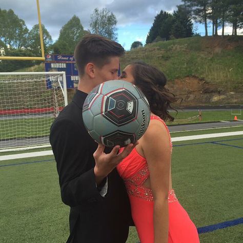 Soccer And Softball Couples, Prom Soccer Pictures, Cute Couple Pics Soccer, Hoco Couple Pictures, Formal Poses, Engagement Photo Shoot Beach, Sweetheart Dance, Couples Prom, Prom Pose