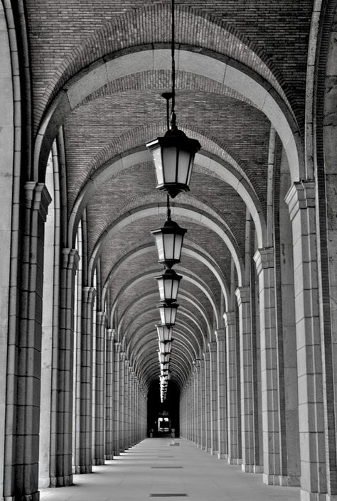 ^^^^^ by Leonor Acaso Symmetry Photography, Architecture Photography Buildings, Line Photography, Black And White Photo Wall, Perspective Photography, Black And White Picture Wall, Architecture Drawing Art, Perspective Drawing, Black And White Aesthetic