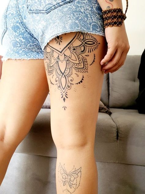 Tattoo Tibia, Mandala Hip Tattoo, Back Of Thigh Tattoo, Upper Leg Tattoos, Thigh Tat, Crazy Tattoos, Traditional Tattoo Designs, Mommy Tattoos, Hip Tattoos Women