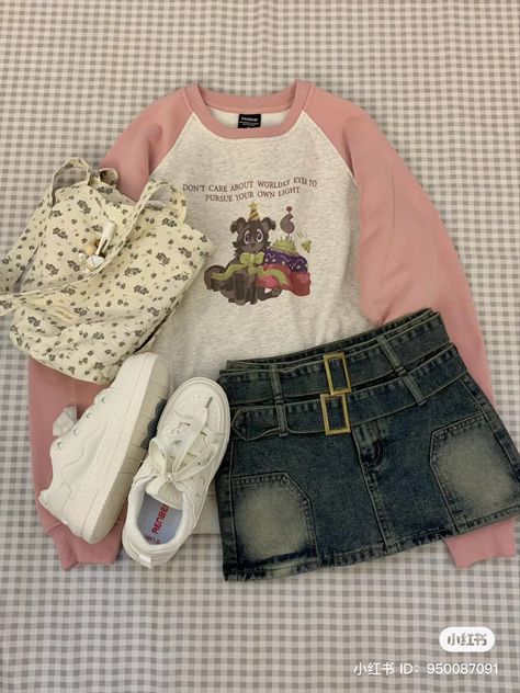 Ulzzang Y2k Outfit, Outfit Inspo Japanese Y2k, Kawaii Jean Skirt Outfits, Chinese Fashion Street, Swaggy Outfits, Fashion Fits, Cute Everyday Outfits, Casual Style Outfits, Girly Outfits