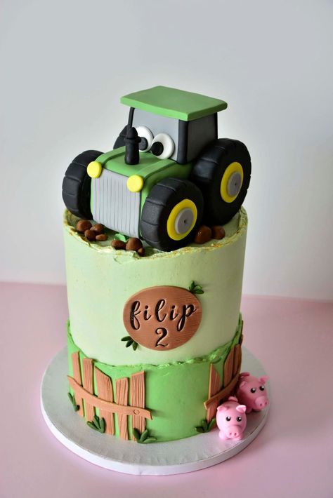 Easy Tractor Cake, Decorated Desserts, Tractor Cake, Green Tractors, 3rd Birthday, Cake Ideas, Tractor, Cake Decorating, Dessert