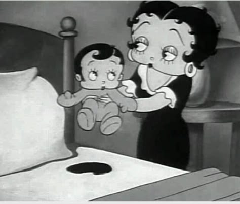 Junior is Betty Boop's nephew. He made his first appearance in Baby Be Good where he can be seen being babysat by Betty. He misbehaves and won't go to bed until Betty tells him a bedtime story. Betty Boop And Boyfriend, Betty Boop Profile Picture, Felix X Oswald, Betty Boop Black And White, Betty Boop Aesthetic, Betty Boop Posters, Fleischer Studios, Betty Boop Black, Betty Boop Gif