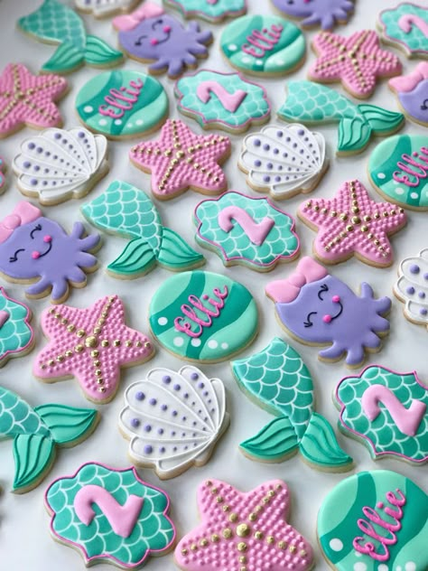 Mermaid 2nd Birthday Cake, Dessert Ideas At Home, Mermaid 3rd Birthday Cake, Under The Sea Third Birthday Party, Mermaid 5th Birthday Cake, Mermaid Theme Cookies, Mermaid Food Ideas, Mermazing Birthday, Seashell Octopus