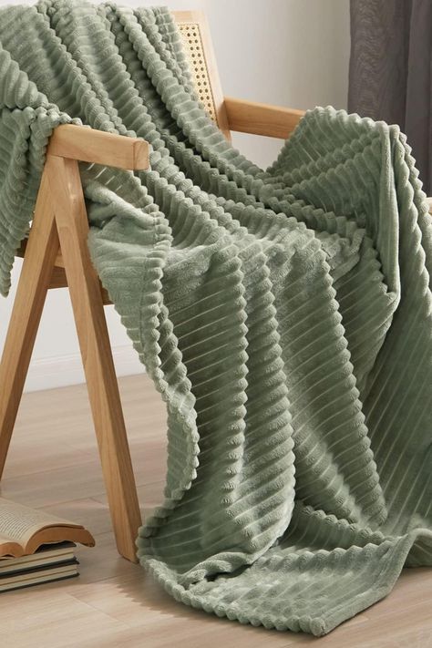 Geniospin Throw Blanket for Couch, Bed, Sofa – 280GSM Super Soft Lightweight Blanket with Strip, 3D Ribbed Jacquard , Plush Fuzzy Cozy Throws, Warm and Breathable (Sage Green, 50x60 inches) Green Throw Blanket, Fuzzy Blanket, Cute Blankets, Blanket For Couch, Lightweight Blanket, Plush Throw Blankets, Cozy Throws, Simple Trendy Outfits, Bed Sofa