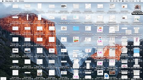 How to clean up the screenshots on the desktop of your Apple Mac computer (AAPL) — Quartz Apple Mac Computer, Mac Desktop, Mac Computer, Computer Desktop, Tech Tips, Apple Mac, Clean Up, Desktop Screenshot, Motion