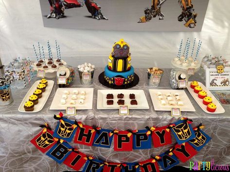 {Transformers Birthday} | CatchMyParty.com Transformers Centerpieces Ideas, Transformers Centerpieces, Transformers Birthday Party Ideas, Transformer Birthday Party, Transformers Birthday Party, Rescue Bots Birthday Party, Rescue Bots Party, Birthday Party Dessert Table, Rescue Bots Birthday