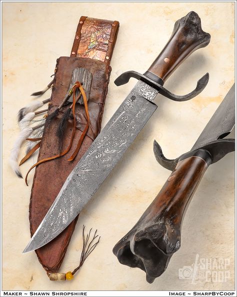 Artifact BISON handle! @SDSKnifeworks incorporated the usage of this 'Pleistocene' era bone into his tribute Bowie. 15" BL / 21" OAL - Look at his 'starburst' damascus blade. Shawn utilized rawhide, copper, and bits for his historical sheath as well. A formidable build! Knife Photography, Homemade Fudge, Damascus Blade, Crossbow, Handmade Knives, Dundee, Knife Making, Pocket Knife, Look At