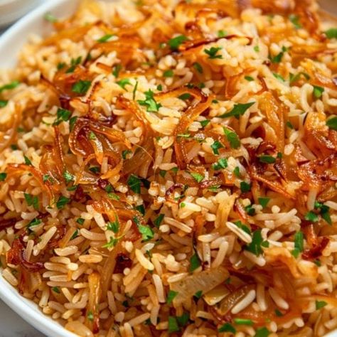 French Onion Rice French Onion Rice, Onion Rice, Rice On The Stove, Rice Side Dish Recipes, Soup Rice, Easy Roast Chicken, Making Fried Chicken, Food Project, Bhaji Recipe