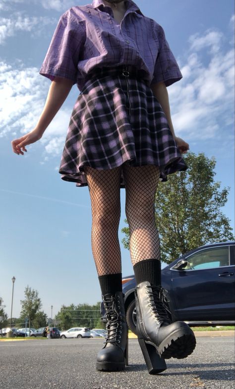 Purple Academia Outfit, Emo Purple Outfit, Purple And Black Outfits Grunge, Purple Egirl Outfit, Cutesy Aesthetic Outfits, Aesthetic Outfits Purple, Purple Plaid Skirt Outfit, Purple Alt Outfit, Purple Grunge Outfits