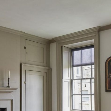 Georgian Townhouse, London Townhouse, Window Seats, Georgian Architecture, Muted Colours, Windsor Chair, The Big Four, Sash Windows, Great House