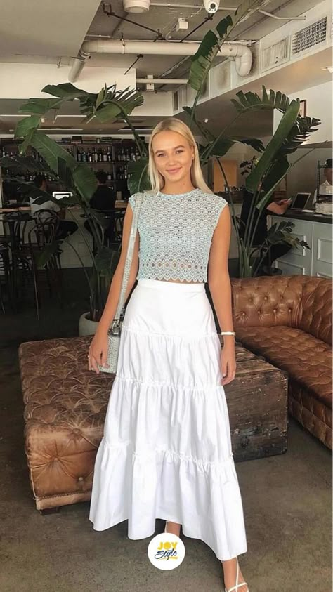 Effortless Elegance: Master the Art of Maxi Skirt Styling! Get ready to look your best with your favorite style of maxi skirt: from denim to boho to printed. Let your imagination fly and create looks you’ll always love. Save this reel to rock timeless looks whenever you need inspiration! #MaxiSkirtStyling #TimelessFashion #FashionInspo #MaxiSkirtsOutfits #joynstyle #OutfitIdeas #TimelessOutfits | JOY and STYLE | JOY and STYLE · Original audio Granola Summer Outfits, White Maxi Skirt Outfit, Boho Chic Outfits Summer, Maxi Skirt Outfit Summer, Looks Summer, Outfits Date, White Skirt Outfits, Maxi Skirt Outfit, Maxi Skirts Summer