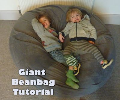 Jovial Spondoodles: Giant Bean Bag Tutorial ... best tutorial!!! Bean Bag Chair Pattern, Giant Beanbag, Big Bean Bag, Bean Bag Pattern, Diy Bean Bag Chair, Diy Bean Bag, Giant Bean Bag, Big Bean Bags, Bean Bag Bed