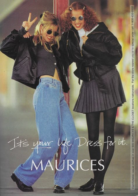 Just Seventeen Seventeen Magazine 2000s, 1995 Fashion Outfits, 1995 Outfits, Seventeen Magazine 90s, 2000s Fashion Magazine, Millennial Nostalgia, Playlist Vibes, Vintage Seventeen Magazine, 90s Life