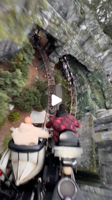 Hagrids Magical Creatures Motorbike Adventure, Hogwarts Universal Studios Pictures, Hogwarts Universal Studios, Universal Studios Singapore Rides, Hagrids Motorbike Adventure, Universal Studios Orlando Videos, Universal Studios Orlando Hogsmeade, Disney Rides, Orlando Magic