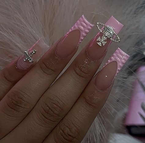 Light Pink Nails French, Pink Croc Print Nails, Light Pink Nails French Tip, 18th Birthday Nails Ideas, Pink Nails French Tip, Croc Print Nails, Pink Nails French, Pretty Pink Nails, Nails With Charms