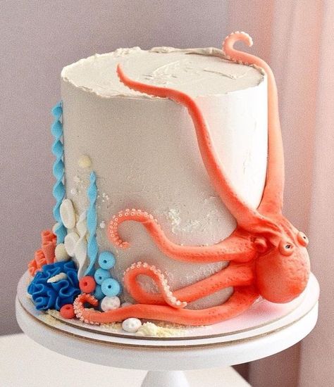 Ocean Birthday Cakes, Octopus Cake, Shark Birthday Cakes, Ocean Cakes, Sea Cakes, Beach Cakes, Cake Shapes, The Octopus, Mermaid Cakes