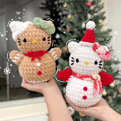 2in1 Gingerbread & Snow Hello Kitty [Digital PDF] - Monua Stuff's Ko-fi Shop - Ko-fi ❤️ Where creators get support from fans through donations, memberships, shop sales and more! The original 'Buy Me a Coffee' Page. Snow Hello Kitty, Snow Crochet, Hello Kitty Crochet, Crochet Christmas Gifts, Crochet Disney, Crochet Xmas, Quick Crochet Patterns, Crochet Business, Hello Kitty Christmas