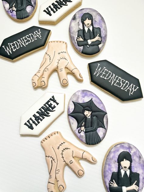 Wednesday Addams Cookie Ideas, Wensday Cookies, Wednesday Theme Treats, Wednesday Addams Theme Party Ideas, Adams Family Cookies Decorated, Wednesday Adams Decorated Cookies, Wensday Adams Cookies, Addams Family Cookies Decorated, Wednesday Adams Bday Party