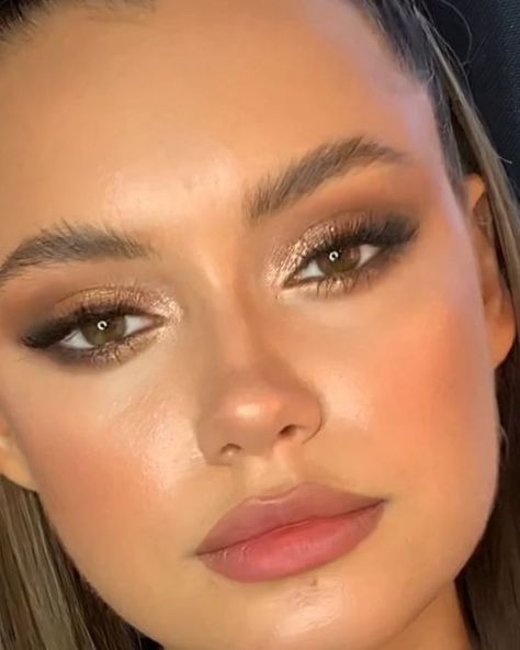 Formal Makeup, Makeup Goals, Prom Makeup, Glam Makeup, Girls Makeup, Hair And Makeup, Beautiful Makeup, Makeup Trends, The Room