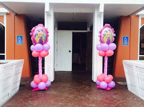 Princess columns Princess Balloon Columns, Princess Balloon, Princess Balloons, Giant Balloons, Balloon Columns, Birthday Decoration, Balloon Decorations, 3rd Birthday, Birthday Decorations