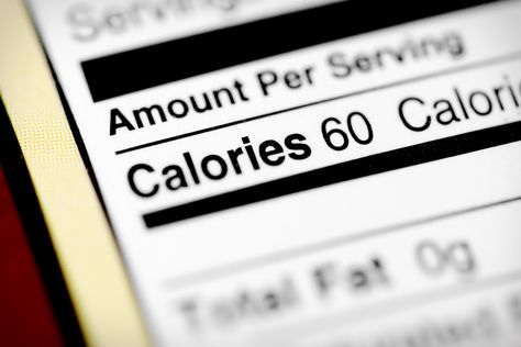 The food label series:  Do labels help or hurt us? Precision Nutrition Very Low Calorie Diet, Calorie Restriction, Calendula Benefits, 1000 Calories, Grapefruit Diet, Counting Calories, Low Calorie Diet, Dr Oz, Calorie Intake