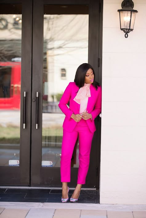 Shades of pink, jcrew pink suit, www.jadore-fashion.com Hot Pink Suit Women, Pink Suit Women, Hot Pink Suit, Pink Pants Outfit, Pink Suit, Pantsuits For Women, Suit Women, Professional Attire, Pink Pants