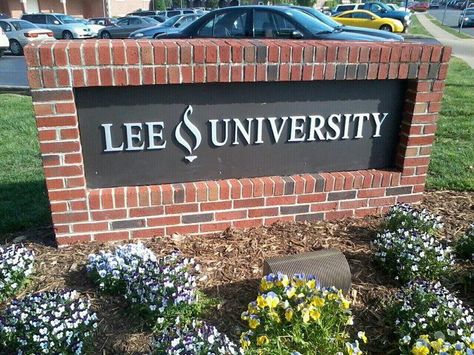 Of course had to get the famous Lee University sign photo. Lee University, Cleveland Tn, Alma Mater, Social Science, Special Education, Graduation Party, Cleveland, Favorite Places, University