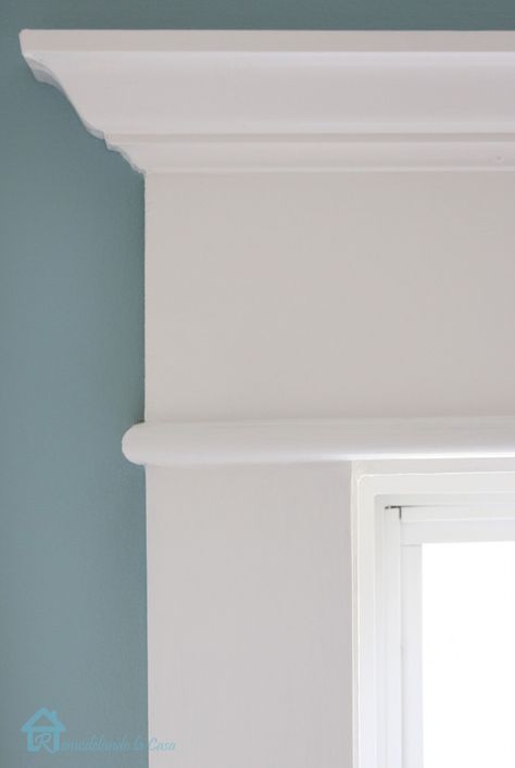 Window crossheads that can be installed inside or outside. Maintenance free! http://www.wholesalemillwork.com/pages/doorwindowtrim/windowtrim/wtmas.html Frame A Window, Exterior Window Trim Ideas, Window Trim Ideas, Exterior Window Trim, Window Casings, Diy Window Trim, Interior Window Trim, Craftsman Trim, Exterior Window