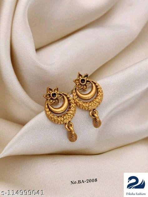 Small Jhumka Earrings Gold Indian, Gold Ear Rings Designs Daily Wear, Simple Daily Wear Earrings Gold Indian, Earings Design Gold New Model Daily Wear, Gold Earrings Studs Daily Wear, Ear Rings Gold Indian Daily Wear, Daily Wear Gold Rings For Women, Daily Use Gold Earrings Indian, Gold Earrings Studs Simple