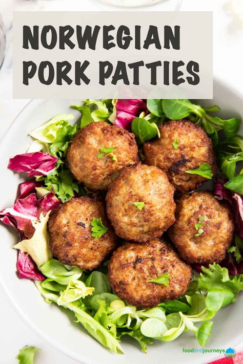 These easy-to-prepare Norwegian pork patties are excellent for appetizers or mains. Made of ground pork and with a hint of nutmeg and ginger, they will surely be a hit for kids and adults. Yum! Pork Patties Recipes, Ground Pork Recipes Easy, Pork Freezer Meals, Pork Patties, Pork Mince Recipes, Meat Patties, Scandinavian Recipes, Nordic Recipe, Ground Pork Recipes