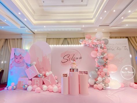 Decor Aqiqah Baby Girl, Girl Christening Decorations, Winter Onederland Party Girl 1st Birthdays, Christening Themes, Big Decorations, Pink Baby Shower Decorations, Christening Decorations, Princess Birthday Party Decorations, 1st Birthday Girl Decorations